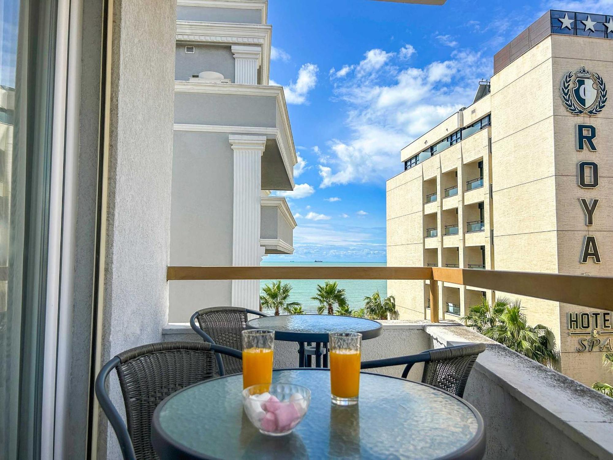 Royal 520 Appartement Durrës Buitenkant foto